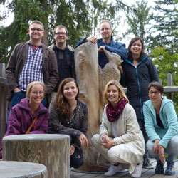 Das wunderbare buch7 Team:
2007 haben wir buch7 gegründet, um den Online-Buchkauf mit gutem Gewissen zu ermöglichen und - ganz nebenbei - auch noch wertvolle Projekte zu unterstützen ...
... und hier kommen Sie direkt zu meiner Präsentation. Das wunderbare buch7 Team:
2007 haben wir buch7 gegründet, um den Online-Buchkauf mit gutem Gewissen zu ermöglichen und - ganz nebenbei - auch noch wertvolle Projekte zu unterstützen ...
... und hier kommen Sie direkt zu meiner Präsentation.